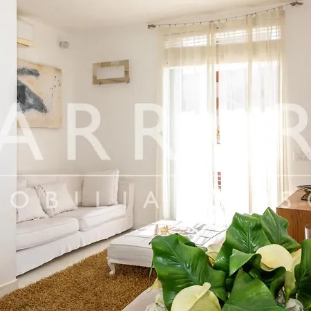 Dominique - Carraro Immobiliare - Family Lido di Jesolo